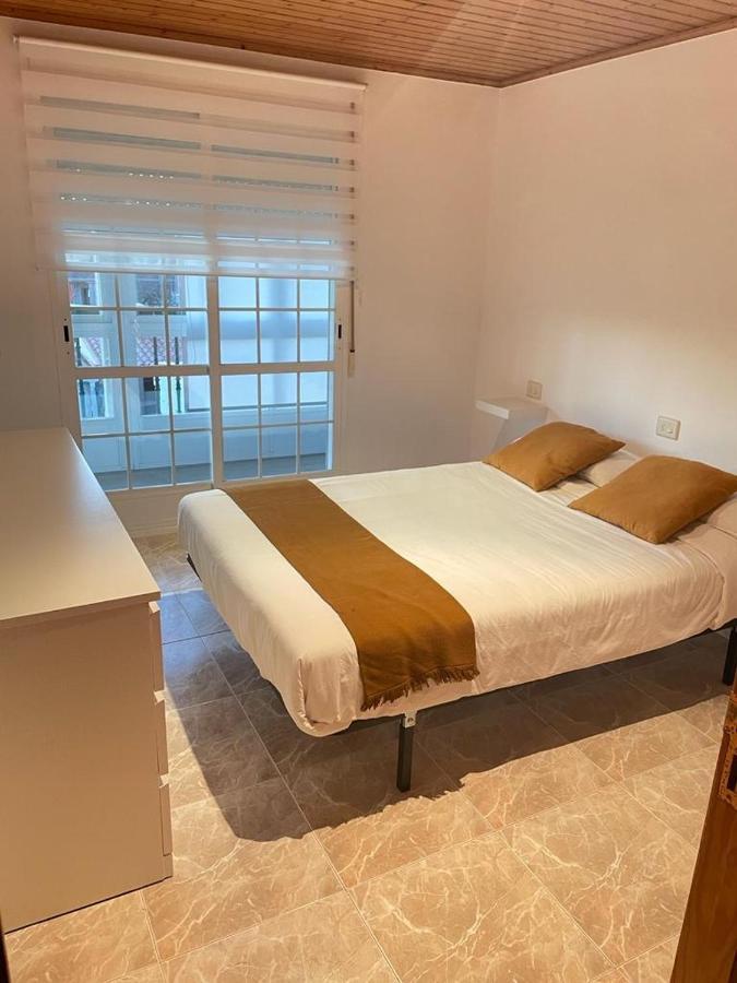 Apartamento Vacacional En オ・グローベ エクステリア 写真